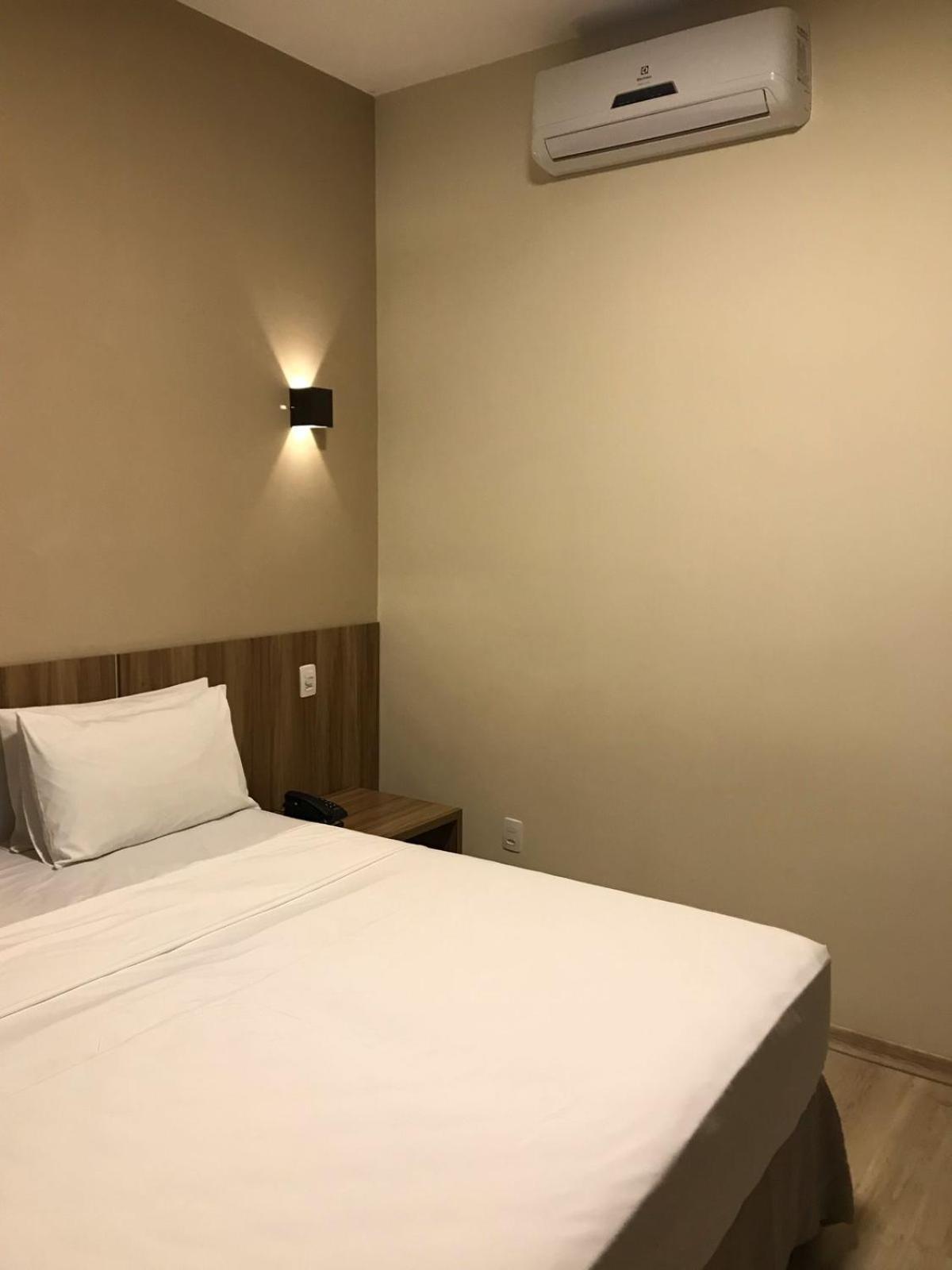 Minas Platinum Hotel & Convention Консельейру-Лафаети Экстерьер фото