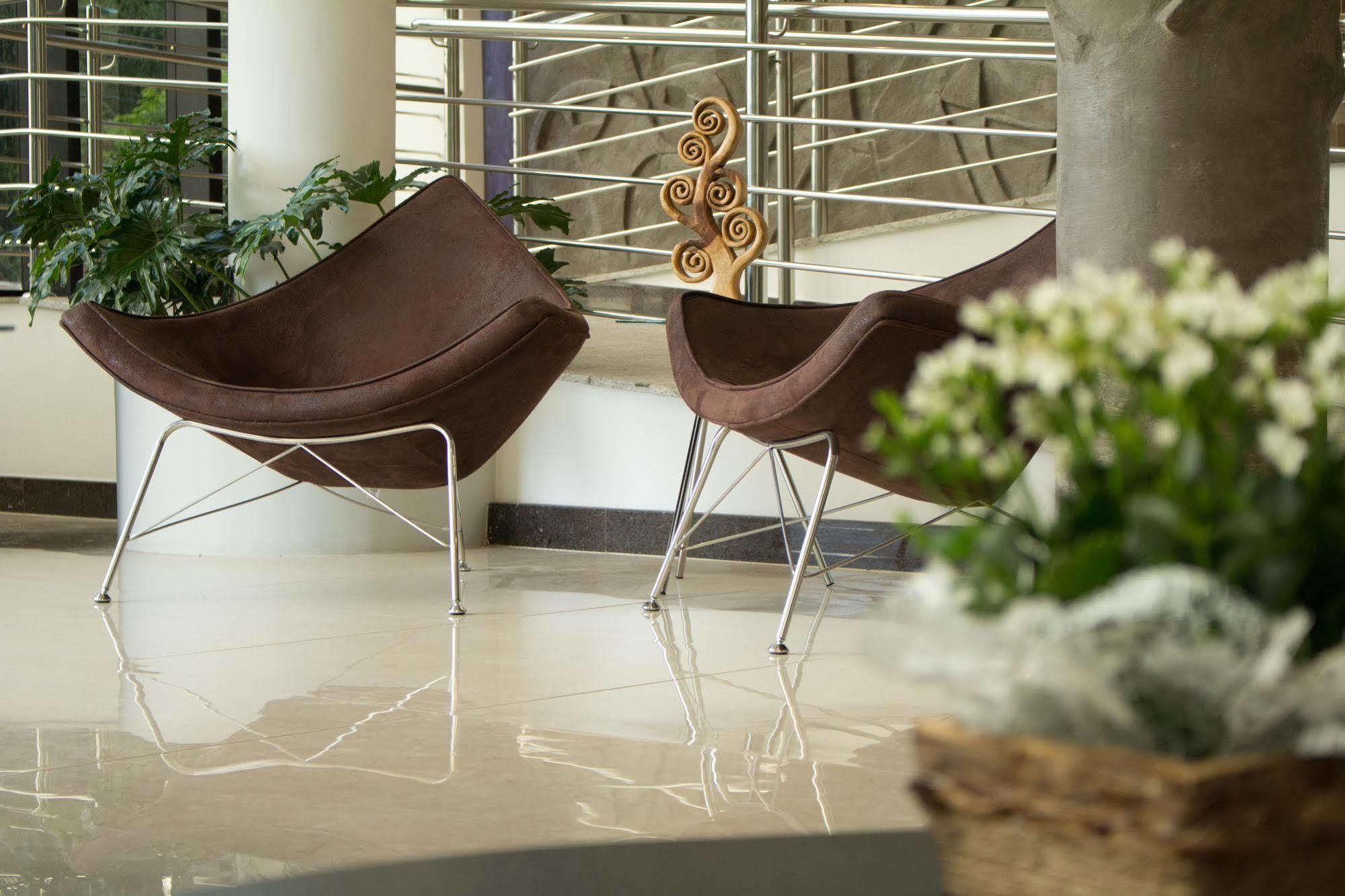 Minas Platinum Hotel & Convention Консельейру-Лафаети Экстерьер фото